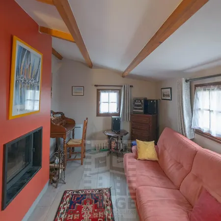 Holiday home Maison 3 Avec Piscine Privee Et Jardin Clos - Fr-1-197-617 Les Sables-d'Olonne