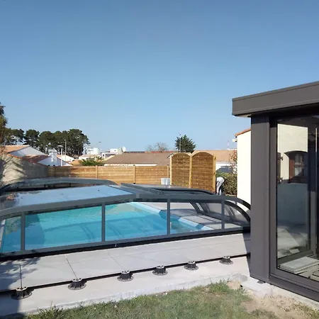 Maison 3 Avec Piscine Privee Et Jardin Clos - Fr-1-197-617 Holiday home Les Sables-d'Olonne